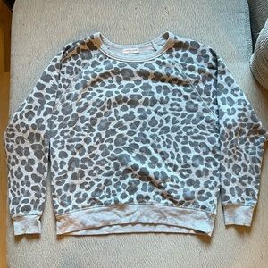 Comfy leopard print crew neck